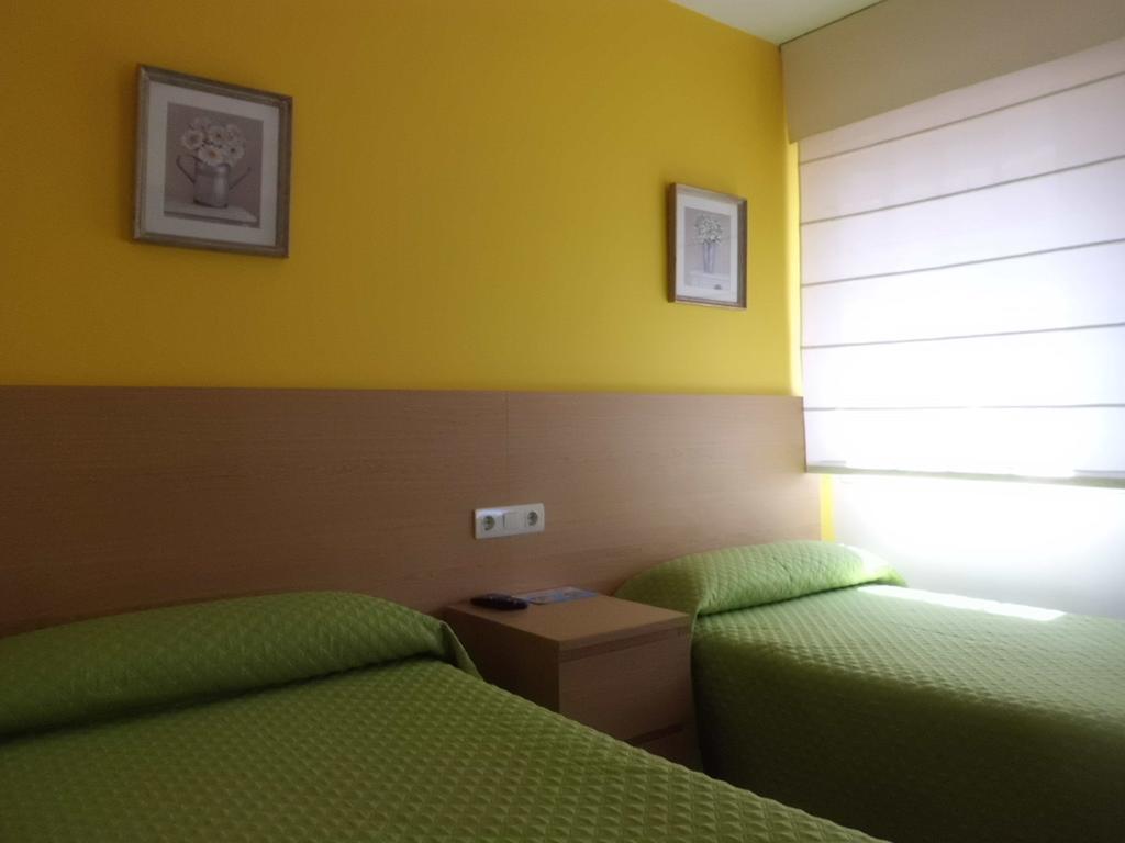 Hostal Caracas Лалін Екстер'єр фото